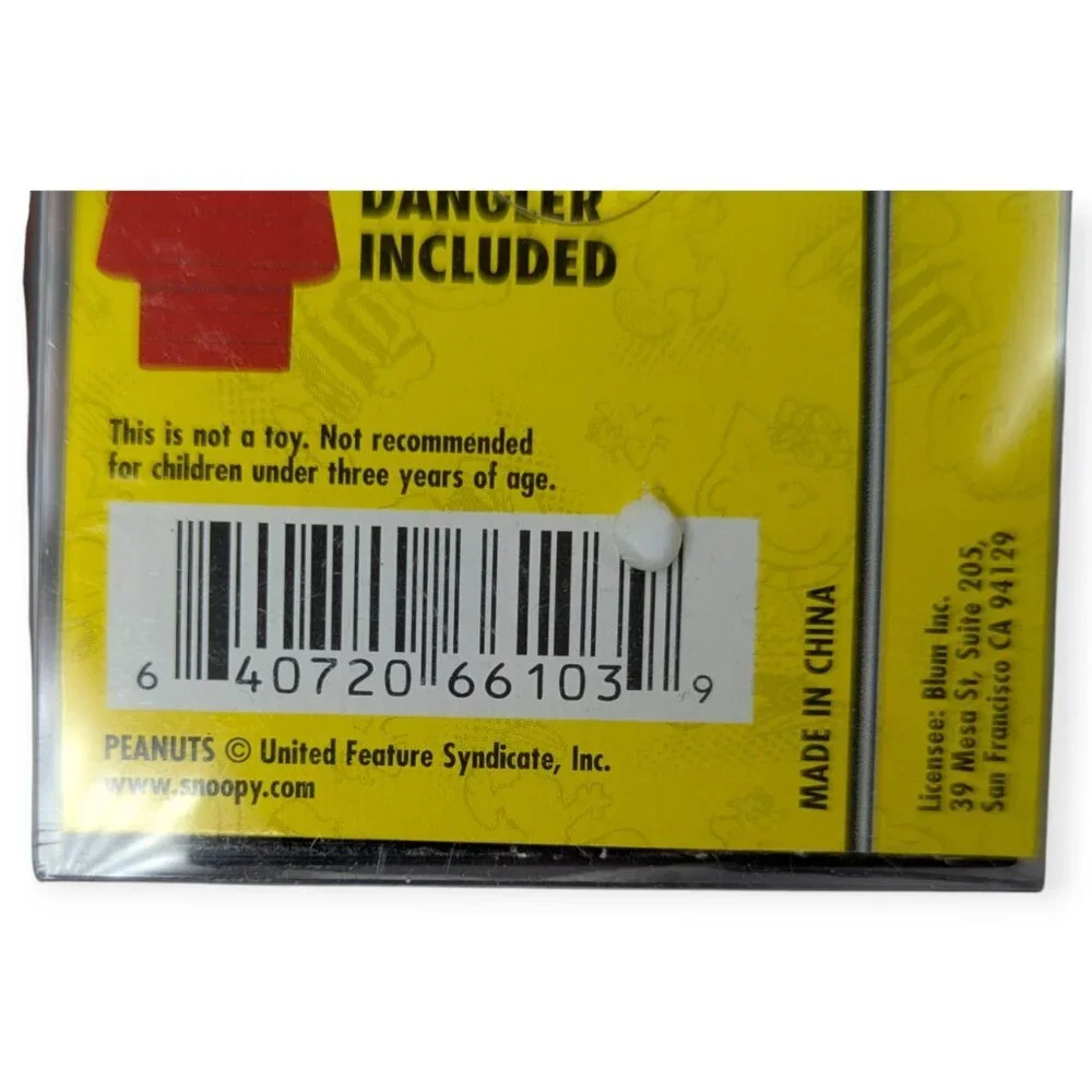 NIB Peanuts Charlie Brown Throwing Baseball Computer Topper